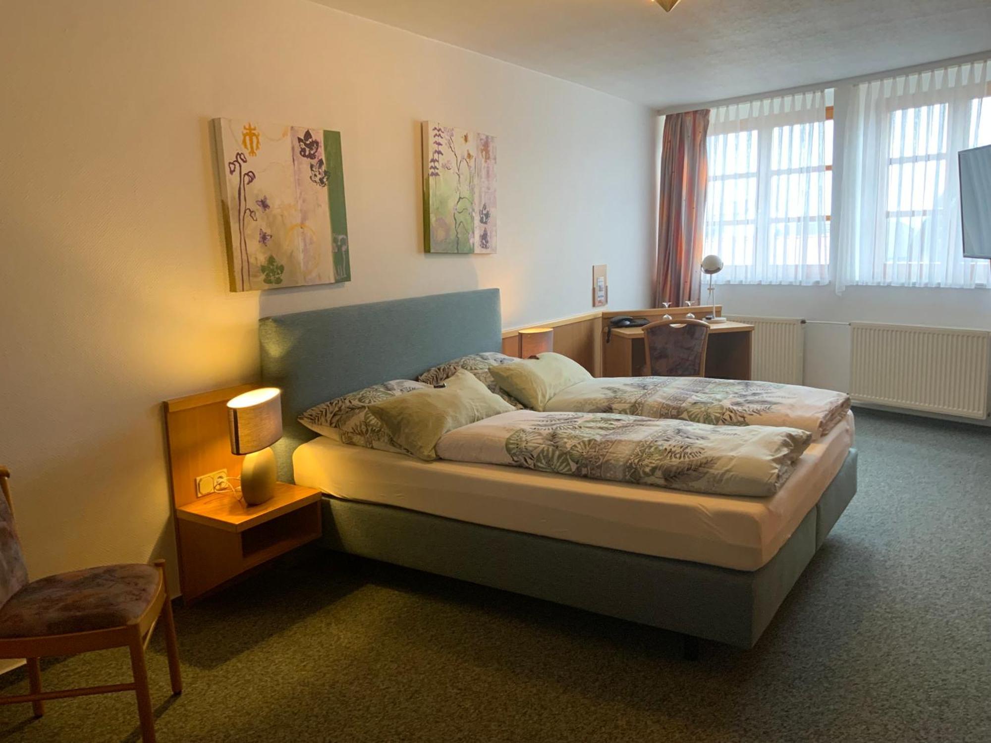 Hotel Alt Oesselse ซาร์ชตัดท์ ภายนอก รูปภาพ